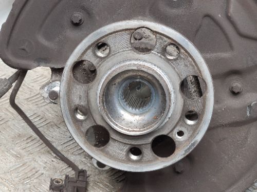 Mercedes GLC X253 Hub and Arms Rear Right 4 Matic