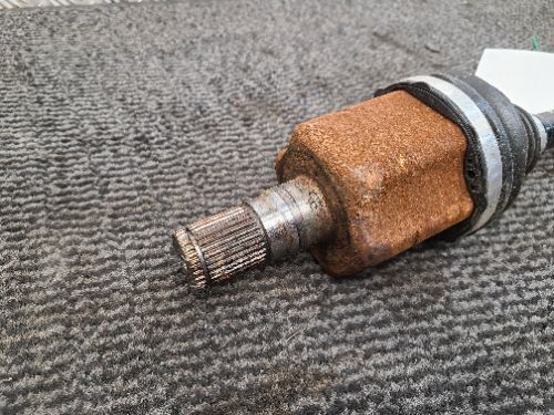 Volvo XC60 MK2 Drive Shaft Left Front